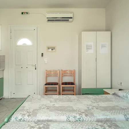 Apartment Angela Partial Sea View 5 *